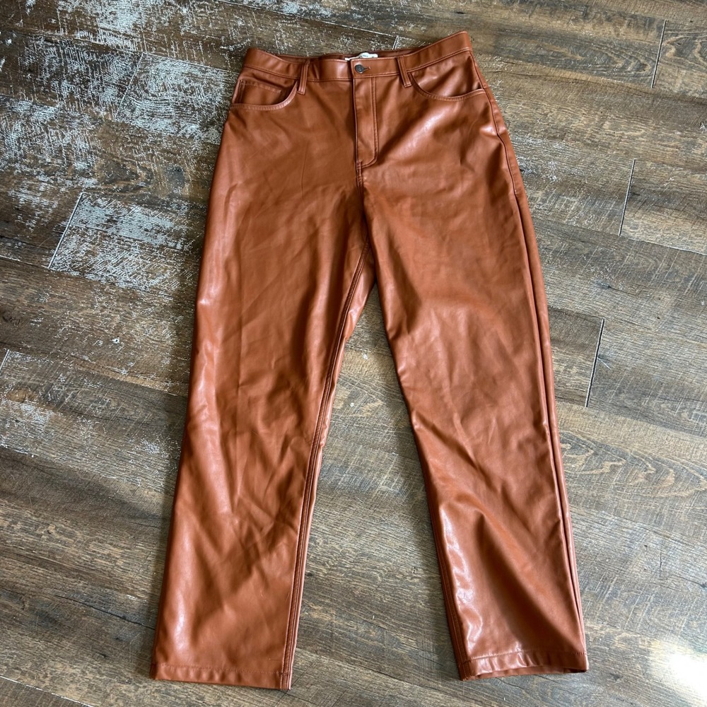 Abercrombie & Fitch 90s Straight Vegan Leather Curve Love Pants Brown Sz 32 14